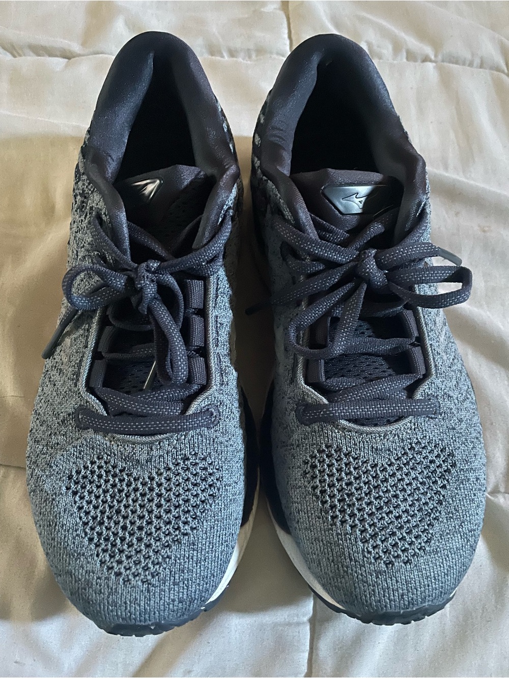 Mizuno Women’s Grey Knit Athletic Sneakers